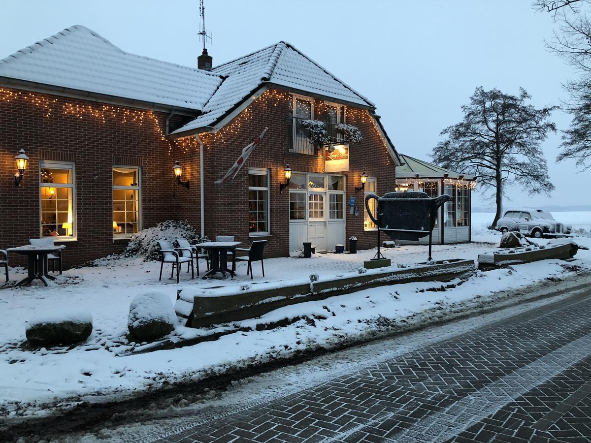 Lucy'S Inn Eesergroen Exteriér fotografie