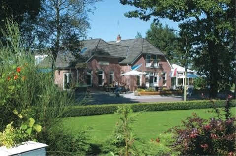 Lucy'S Inn Eesergroen Exteriér fotografie